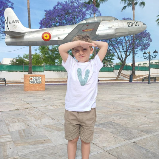 Camiseta con Inicial Tela Personalizable